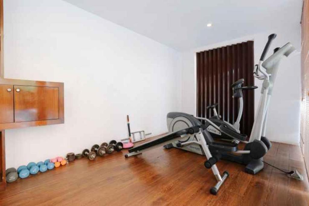 Favor Hotel Makassar City Center By Life מראה חיצוני תמונה